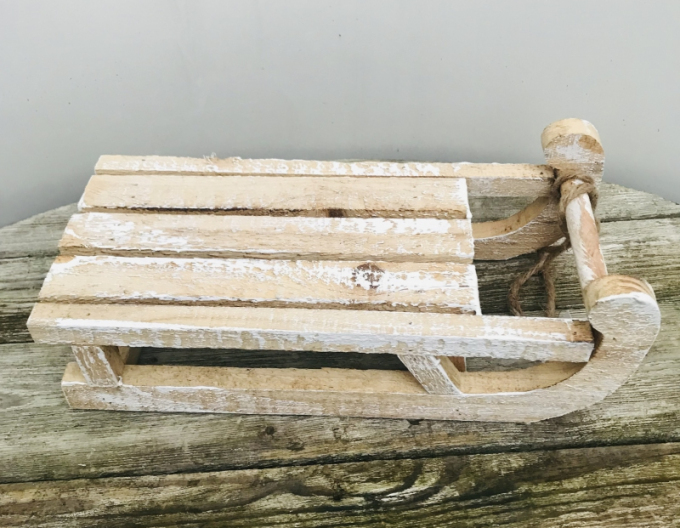 Dekoračné sánky drevené