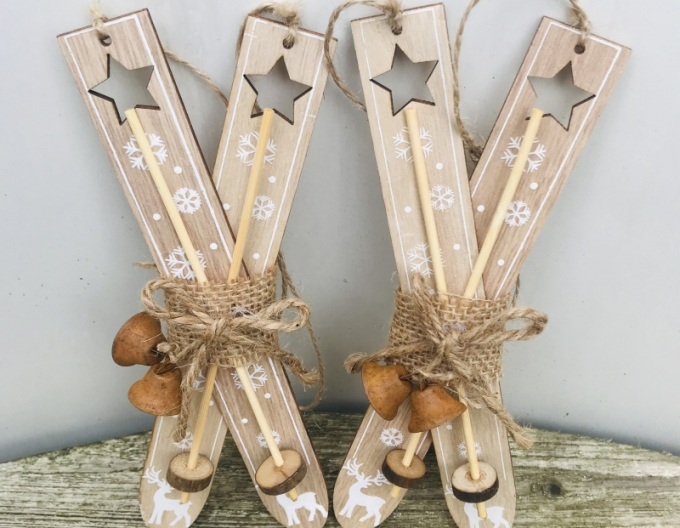 Lyže dekoračné drevené hnedé 21cm 2ks